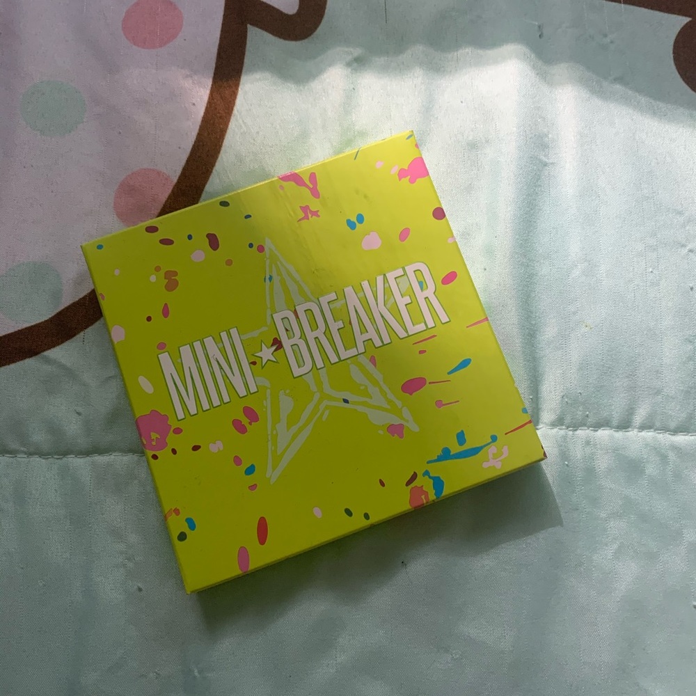 Jeffree Star Mini Breaker Palette